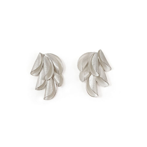 Curly Shell Earrings