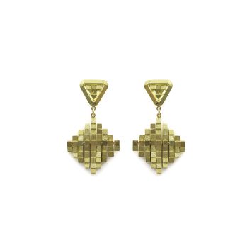 Medium Diamond-Shaped Stratus Rain Drop Earrings