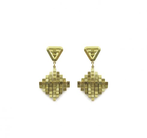 Medium Diamond-Shaped Stratus Rain Drop Earrings