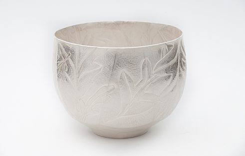 Oak Leaf Pattern Bowl