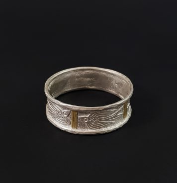White Precious Metal and Yellow Precious Metal Bangle