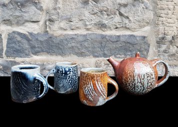 Faceted Teapot and Selection of Medium Mugs