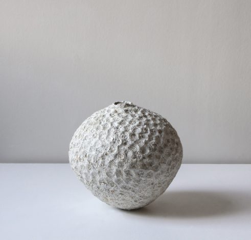 Poppy Vase (dot round, extra large)