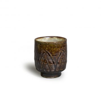 Yunomi III