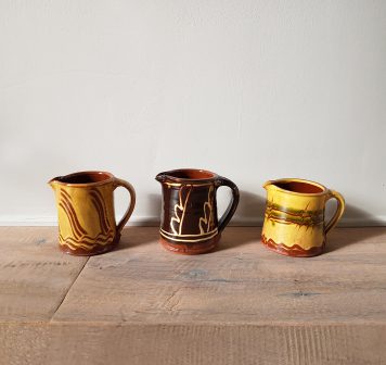 Straight Sided Half Pint Jugs