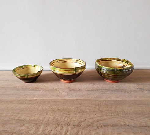 Frilly Bowls