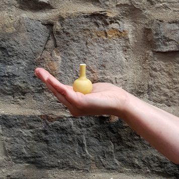 Miniature Pot – Medium (Yellow)