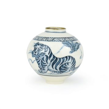 Tiger Moonjar