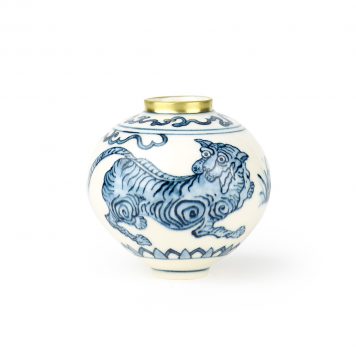 Tiger Moonjar