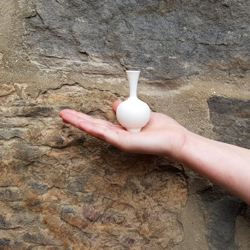 Miniature Pot – Medium White