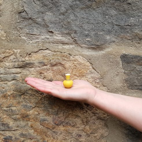 Miniature Pot – Small Yellow