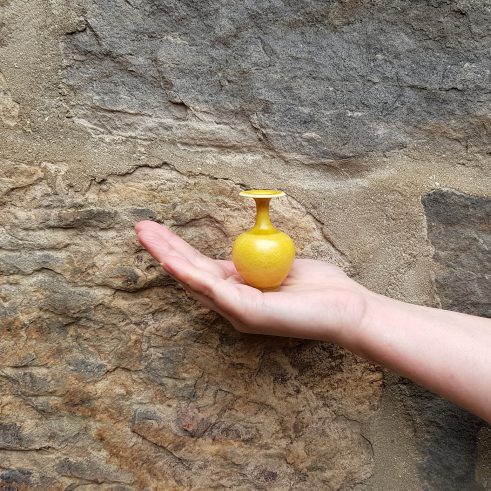 Miniature Pot – Medium Yellow