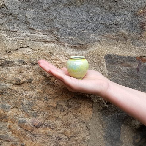 Miniature Pot – Medium Yellow