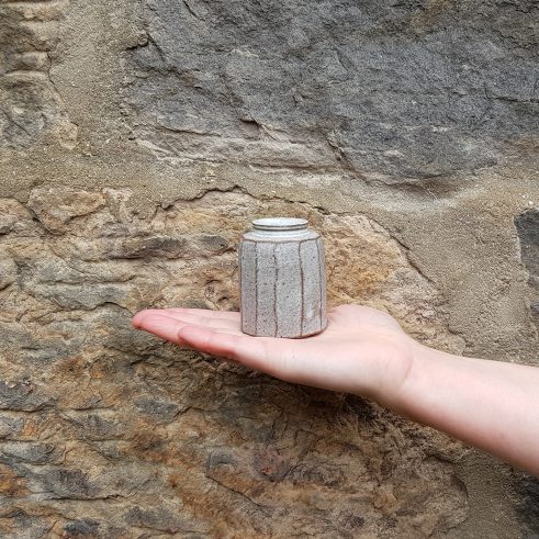 Miniature Pot – Large Cutside