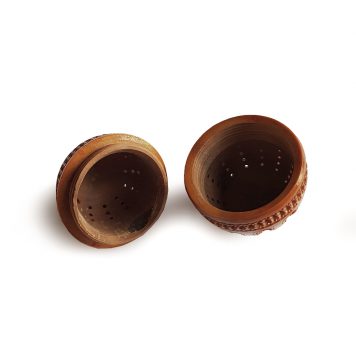 Medium Carved Egg (open)