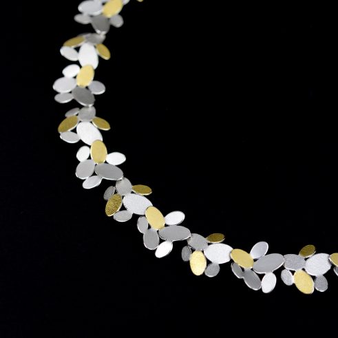 Mixed Ovals Chain Necklace IV (detail)