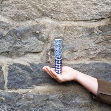 Single Flower Drawing Vase – Medium