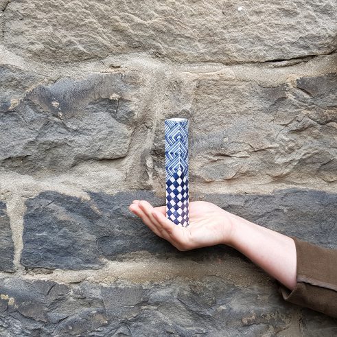 Single Flower Drawing Vase – Medium