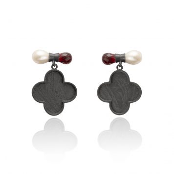 Quatrefoil Drop Earrings with Garnet & Pearl Bow