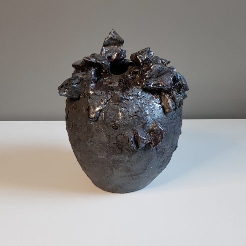Mini Moon Jar – Black (view 1)