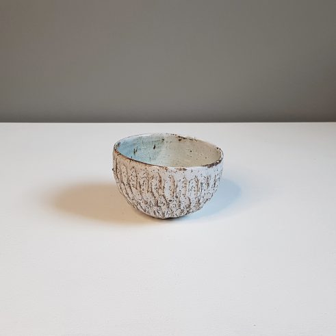 Dry Kohiki Cereal Bowl Flower Petal Horizontal – White