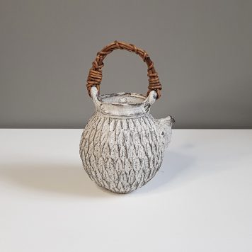 Dobin Teapot – White II