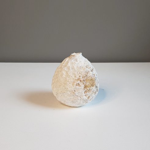 Poppy Pod Dotted Round Small II