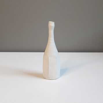Still Life Bottle – White 90 (V)