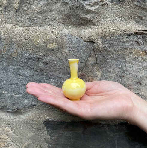 Miniature Pot – Yellow Medium