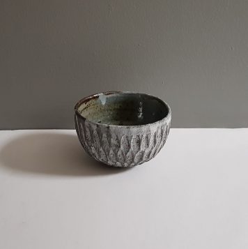 Dry Kohiki Cereal Bowl Flower Petal Horizontal Grey I