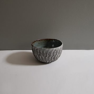 Dry Kohiki Cereal Bowl Flower Petal Horizontal Grey IV