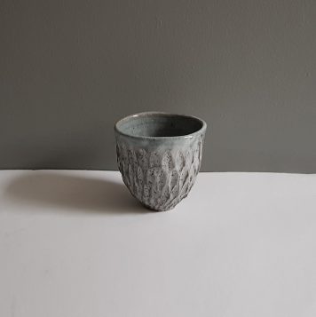 Dry Kohiko Yunomi Flower Petal Horizontal Grey I