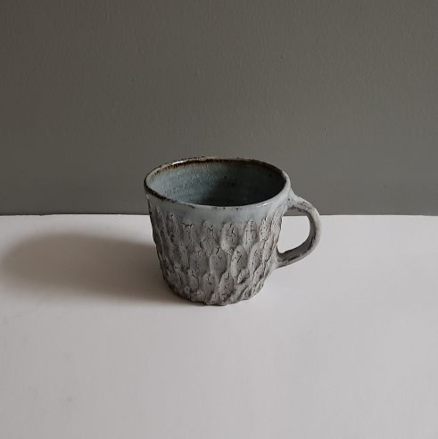 Dry Kohiki Mug Flower Petal Horizontal Grey I