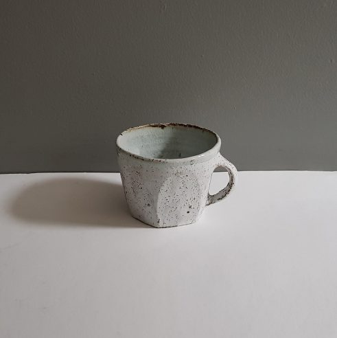 Dry Kohiki Mug Faceted Horizontal White I