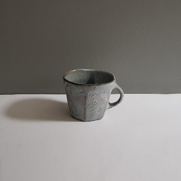 Dry Kohiki Mug Faceted Horizontal Grey I