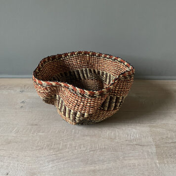 Tiny Pakurigo Waves Basket IV