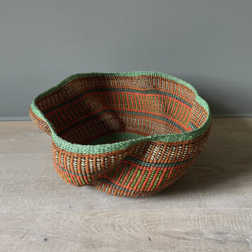 Pakurigo Waves Basket I