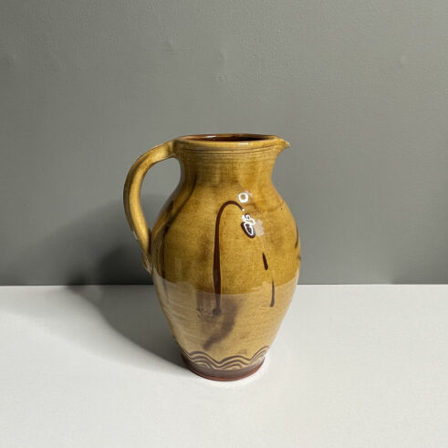 Jug (medium)