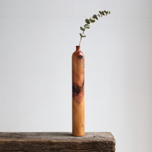 English Yew Dried Flower Vase #293