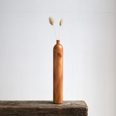 English Yew Dried Flower Vase #314