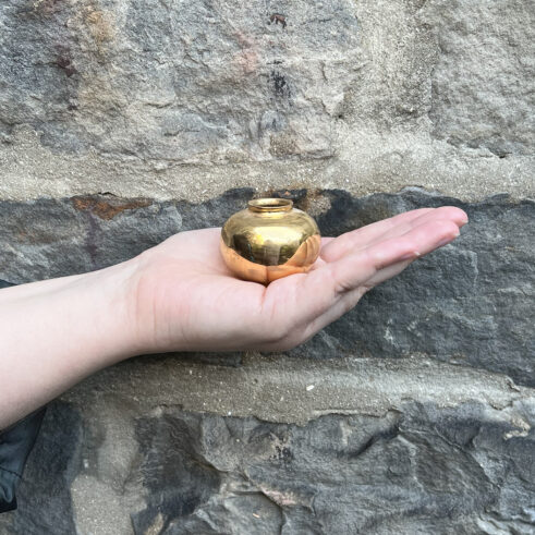 Miniature Pot – Gold Medium