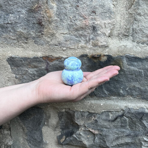 Miniature Pot & Cover – Medium