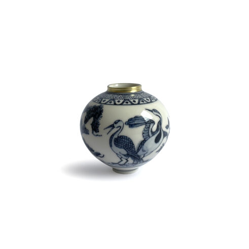 Moon Jar with Gold Rim – Cranes