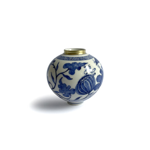 Moon Jar with Gold Rim – Flowers & Vines
