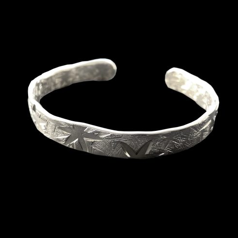 Narrow Stars Bangle