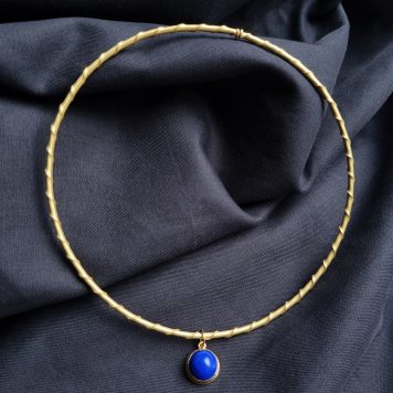 Striptwist Necklet and Lapis Pendant