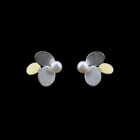 3 Ovals Earrings with Pearl