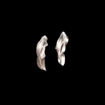 Platinum Striptwist Earrings