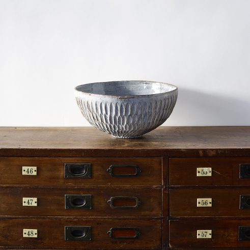 Dry Kohiki Flower Petal Serving Bowl Grey