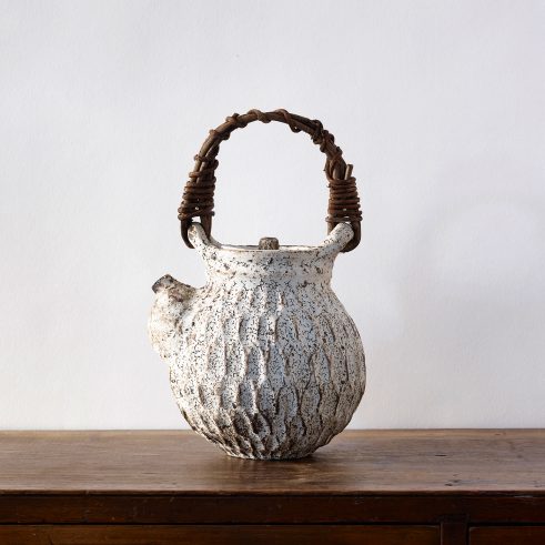 Dry Kohiki Dobin Teapot White